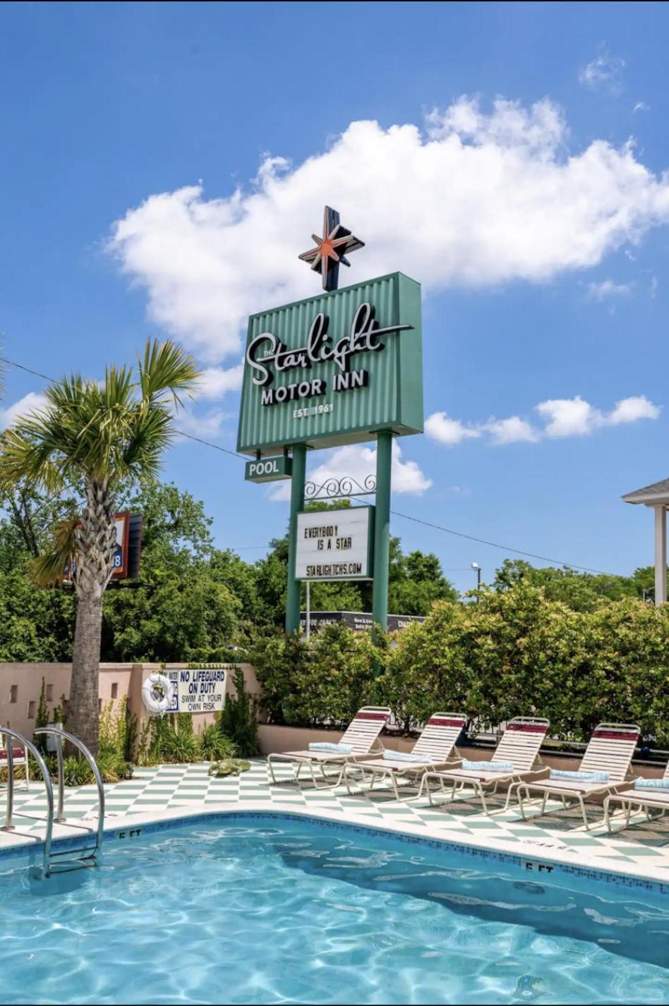 The Starlight Motor Inn Βόρειο Τσάρλεστον Εξωτερικό φωτογραφία